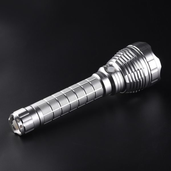 Convoy L6 silver 26650 flashlight